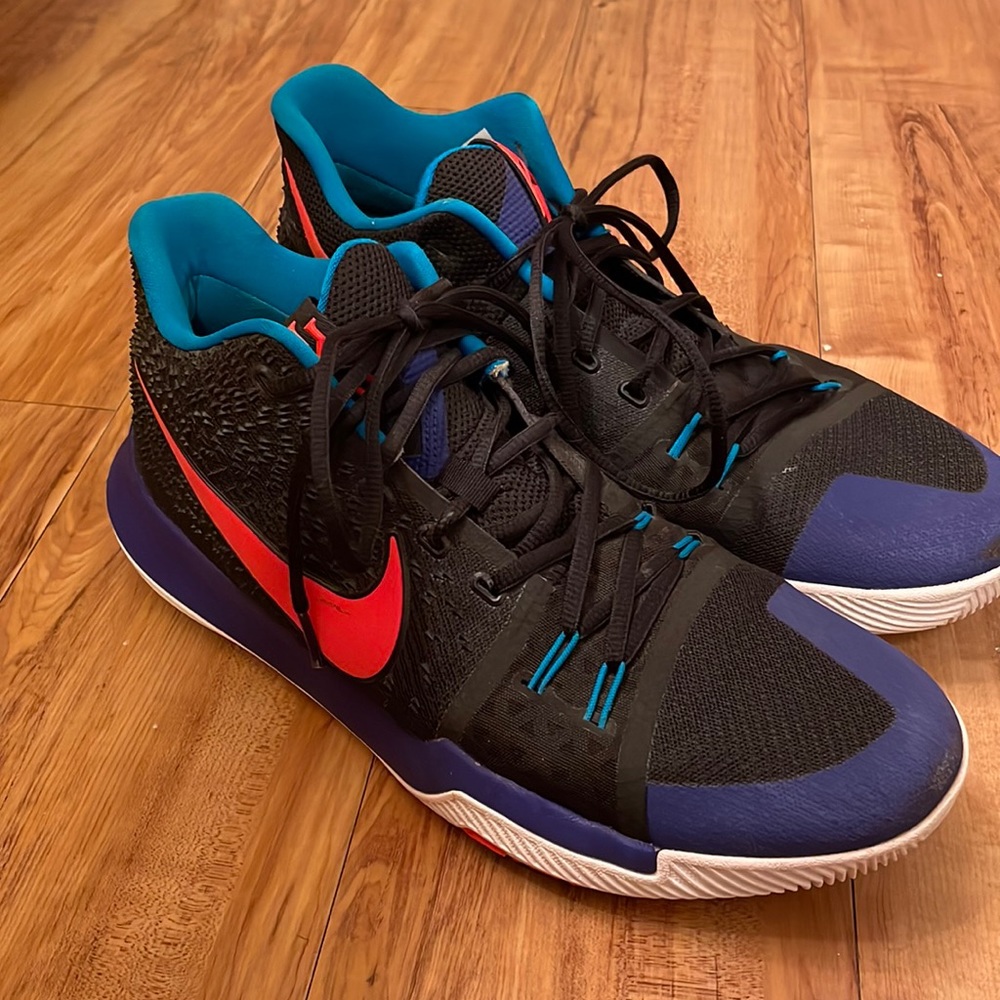 Kyrie Irving Nike Basketball Shoes